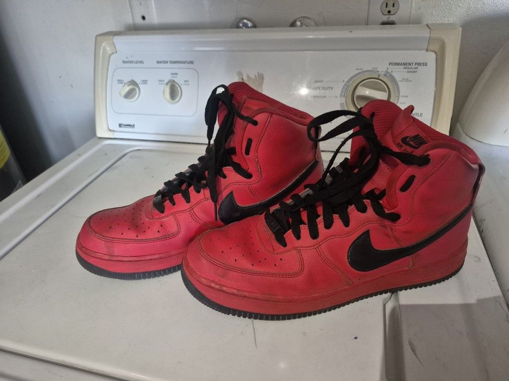 Nike