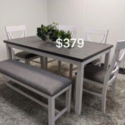 Beautiful ! 6-pc Dining Set With Bench 