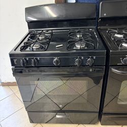 Gas stove