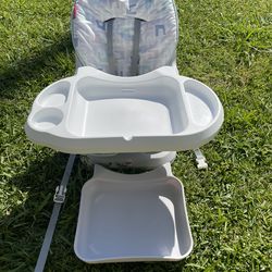 Fisher Price 3 in 1 Baby to Toddler Convertible Compact High Chair Booster Seat