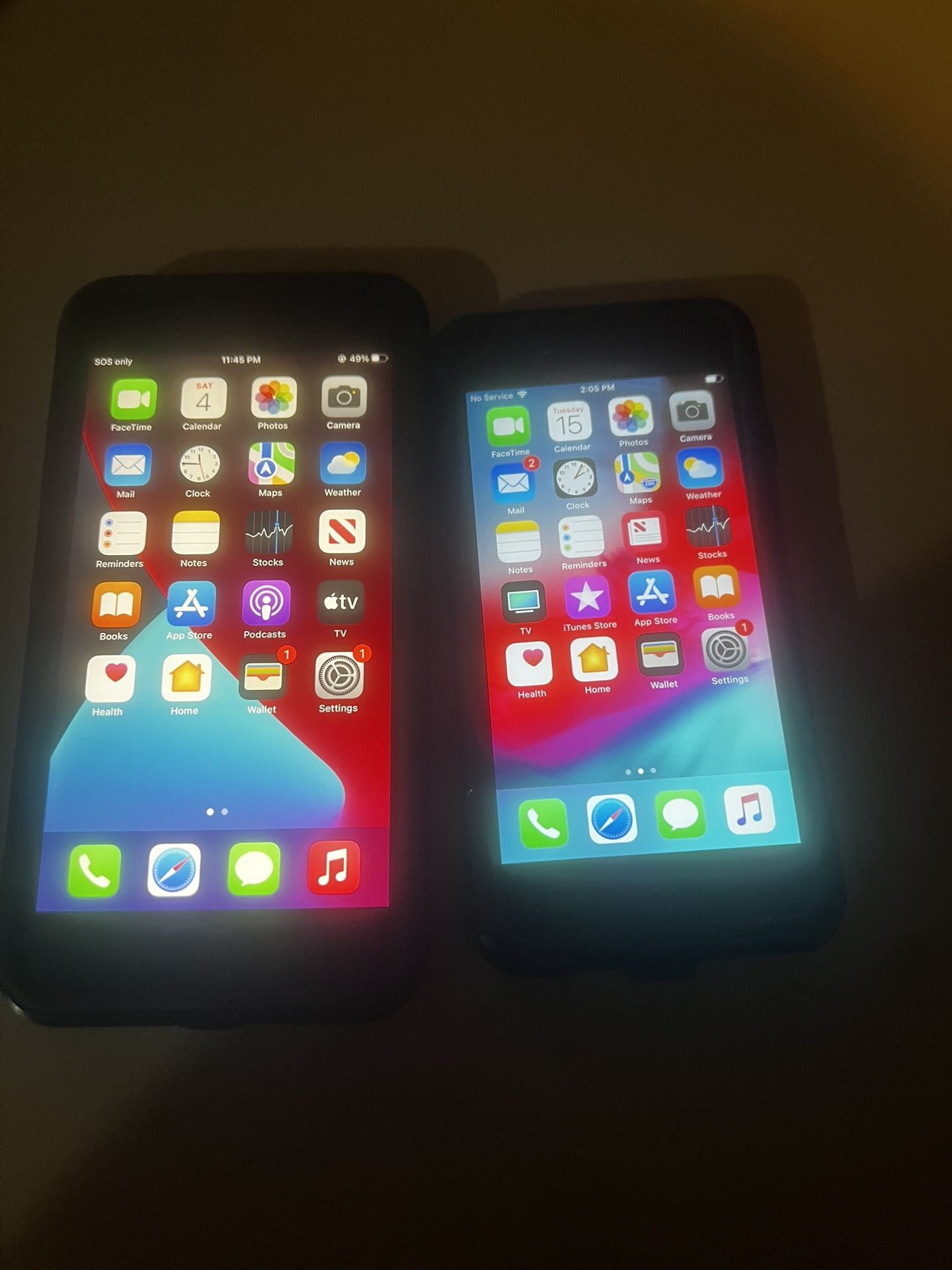 iPhone Bundle (iPhone 8 Plus & iPhone 6 Plus)