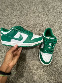 Nike dunk low team green (size 4.5y)