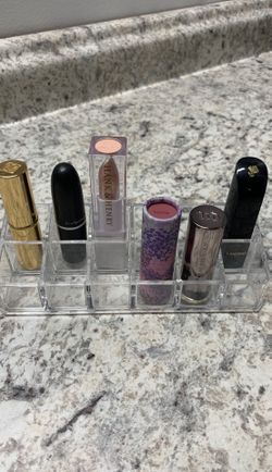 Lip stick holder