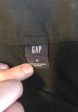 Gap black skirt size 4