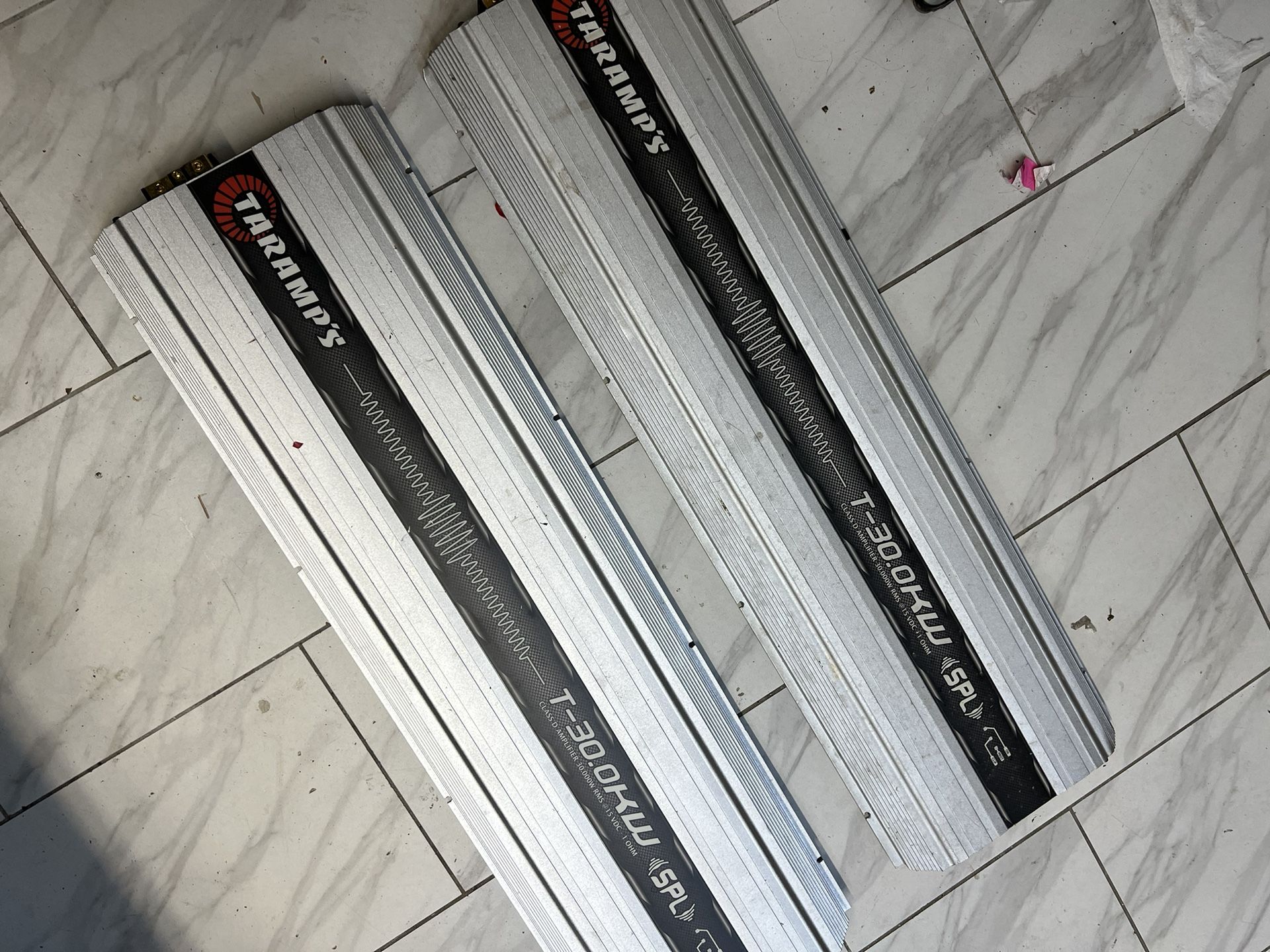 TARAMPS COMPETITION 30k BASS AMP AMPLIFIER —- STETSOM BANDA CHUCHERO JL