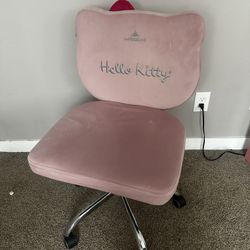 Hello Kitty Chair 