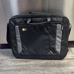 Laptop bag