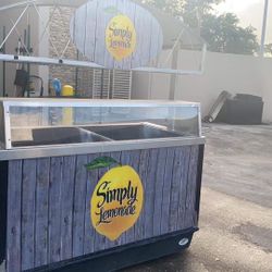 Simply Lemonade Stand 