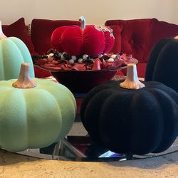 JUMBO FLOCKED PUMPKINS SET OF 2