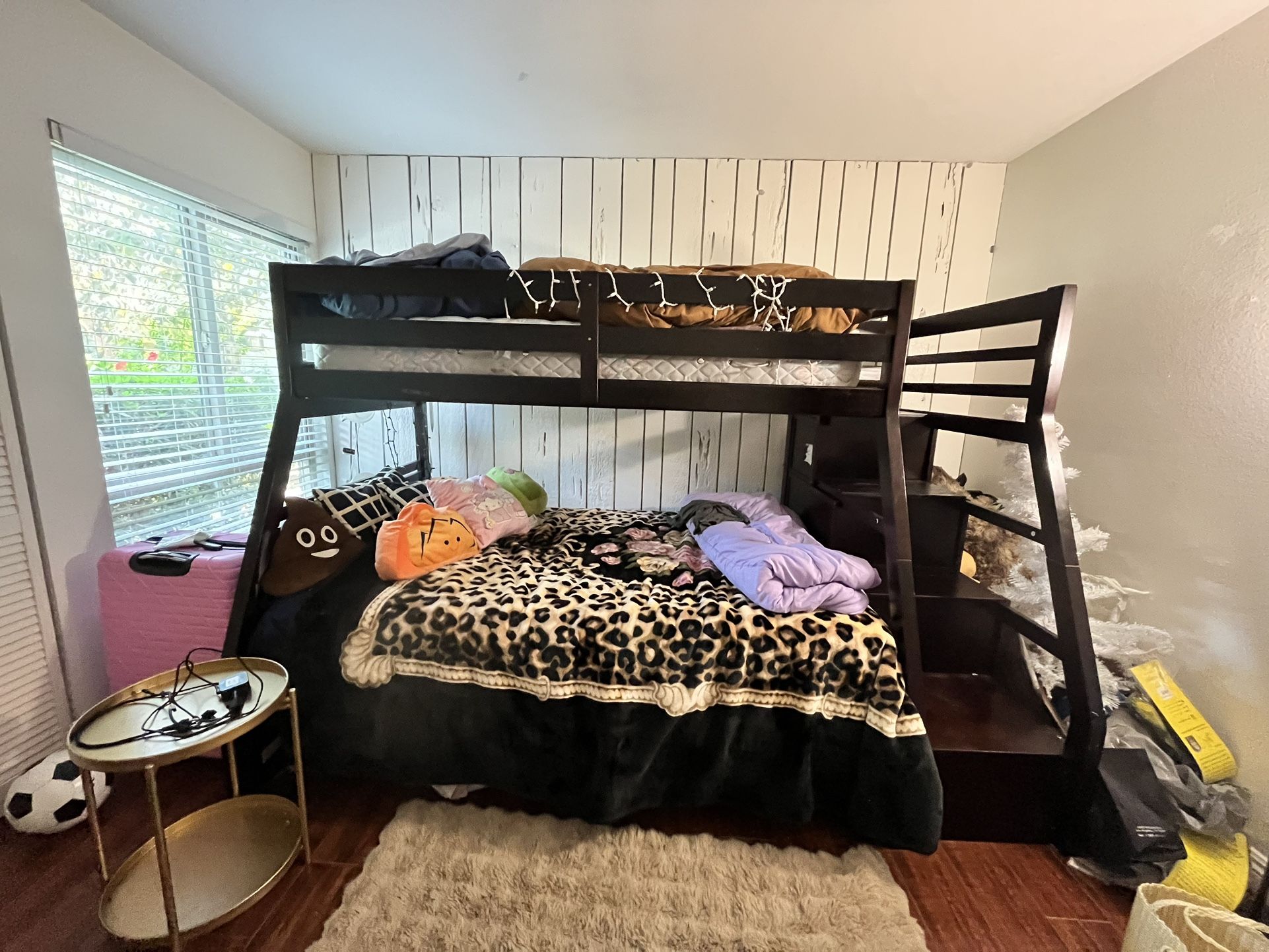 FULL SIZE BUNK BEDS