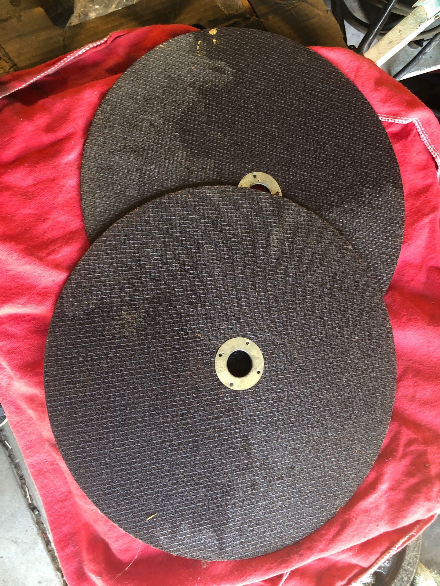 Circular saw cutting blades