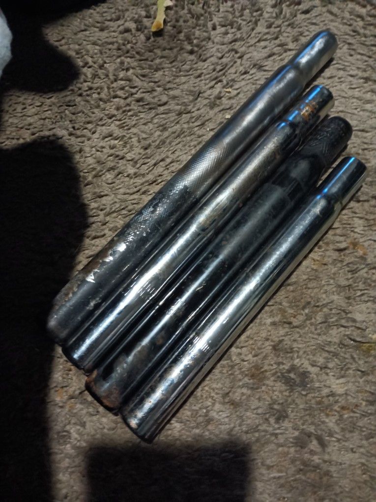 Seat Poles