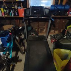 Estoy Vendiendo Está Corredora Se A Usado Muy Poco Y Está Casi Nueva