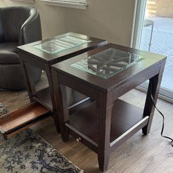 End tables 
