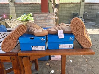 NEW  Samba OG W Sneakers with Box