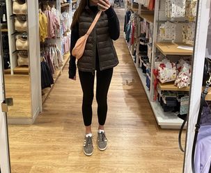 Uniqlo Round Mini Shoulder Bag