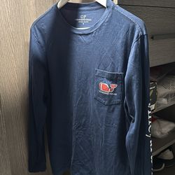 Vineyard Vines navy long sleeve shirt with pocket and logo on sleeve Size S