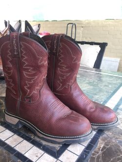 COWBOY BOOTS