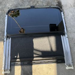 2003 Lexus 300 Es Sun Roof Glass And Track