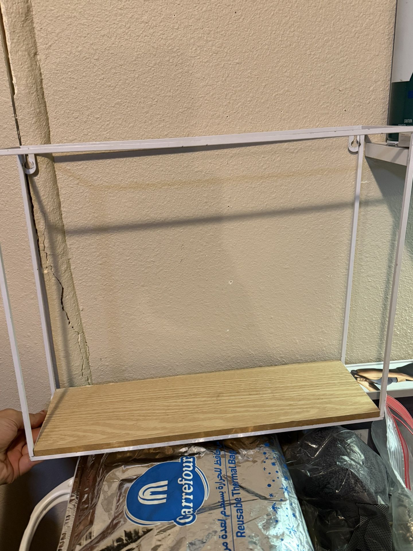 Floating Shelve $5