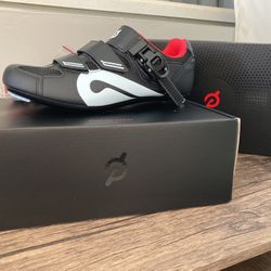 Pelotón Cycling Shoes
