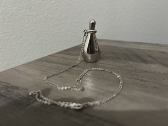 Vintage 1970s Halston Peretti Perfume Necklace for Sale in Katy