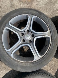 Three Mercedes cla rims / wheels