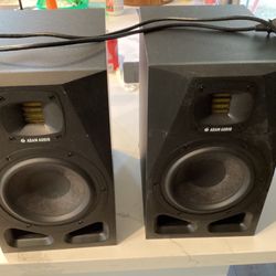 ADAM AUDIO   A7V -7 