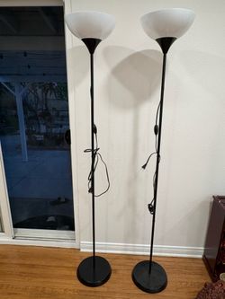 Floor lamp