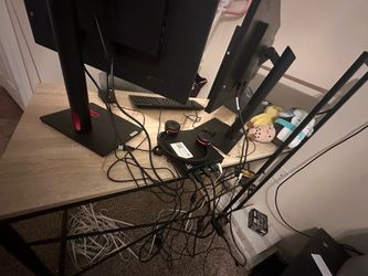 Medium size office desk
