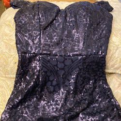 Miss Ord Prom Dress In navy Size Small