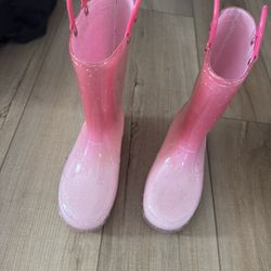 Pink rain, boots