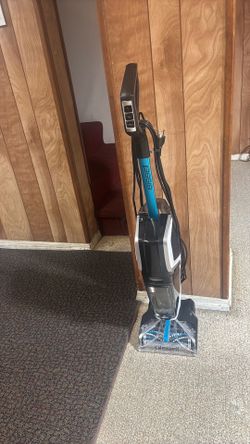 new Model No 2836 JetScrub™ Pet Carpet Cleaner w/ PET PRO OXY