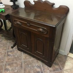 antique walnut wood wash stand, great condition