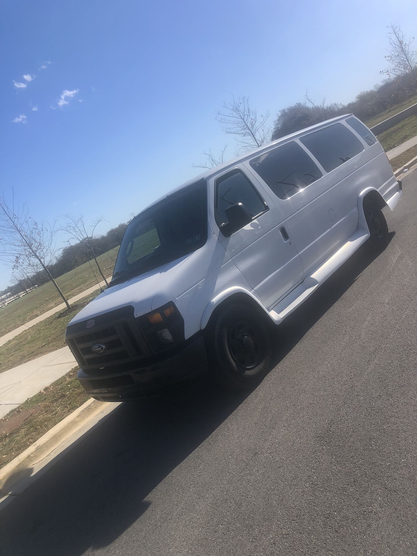 2009 Ford E-250