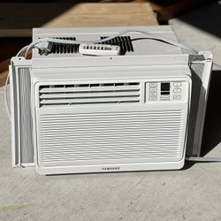 Samsung Window Air Conditioner w/ Remote
