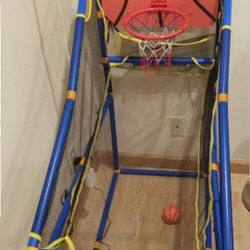 Brand New Basketball Set With 2 🏀 Ball