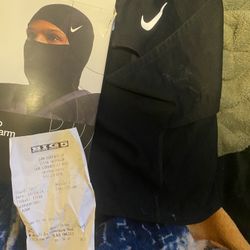 Nike Ski Mask For 40$ Comes With Recipe And Box 