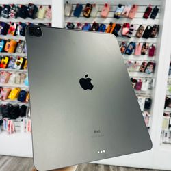 iPad Pro 12.9inch 128gb 5th gen WiFi