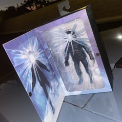 NECA The Thing Edition Action Led Figure