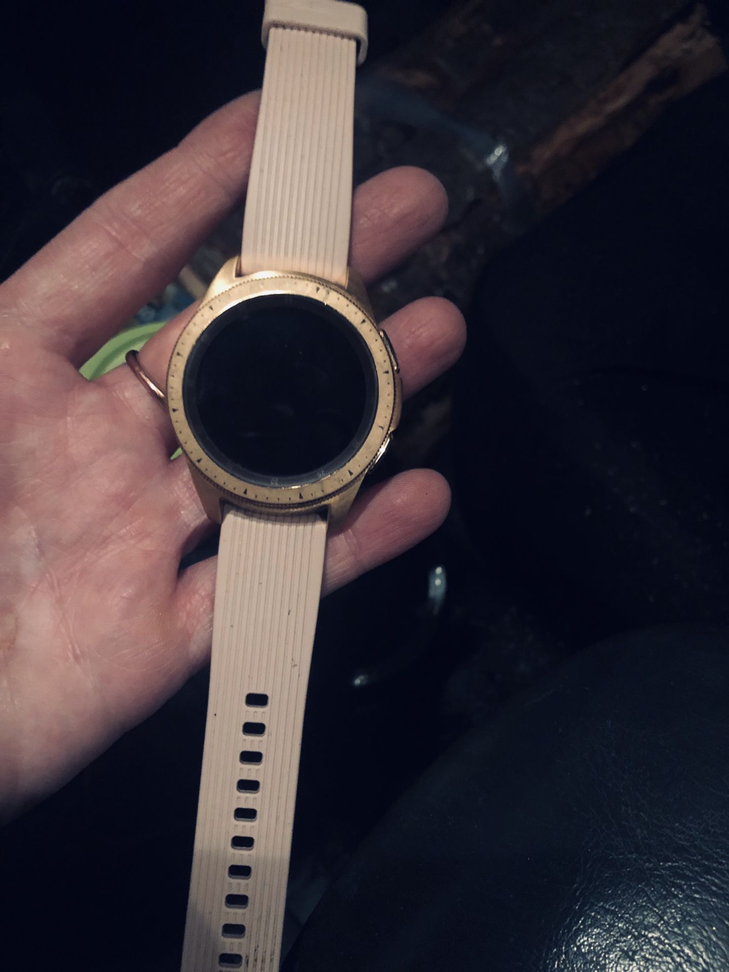 Samsung gear 4 smart watch