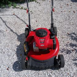 Troy Bilt Lawn Mower- Push