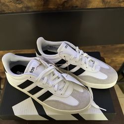 Women’s Adidas size 8.5