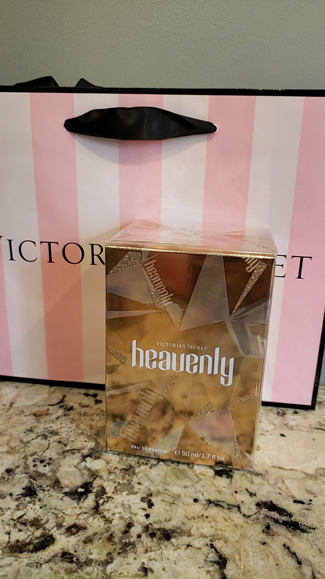 Victoria Secret heavenly perfume