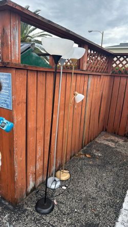 Curb alert at Summerset