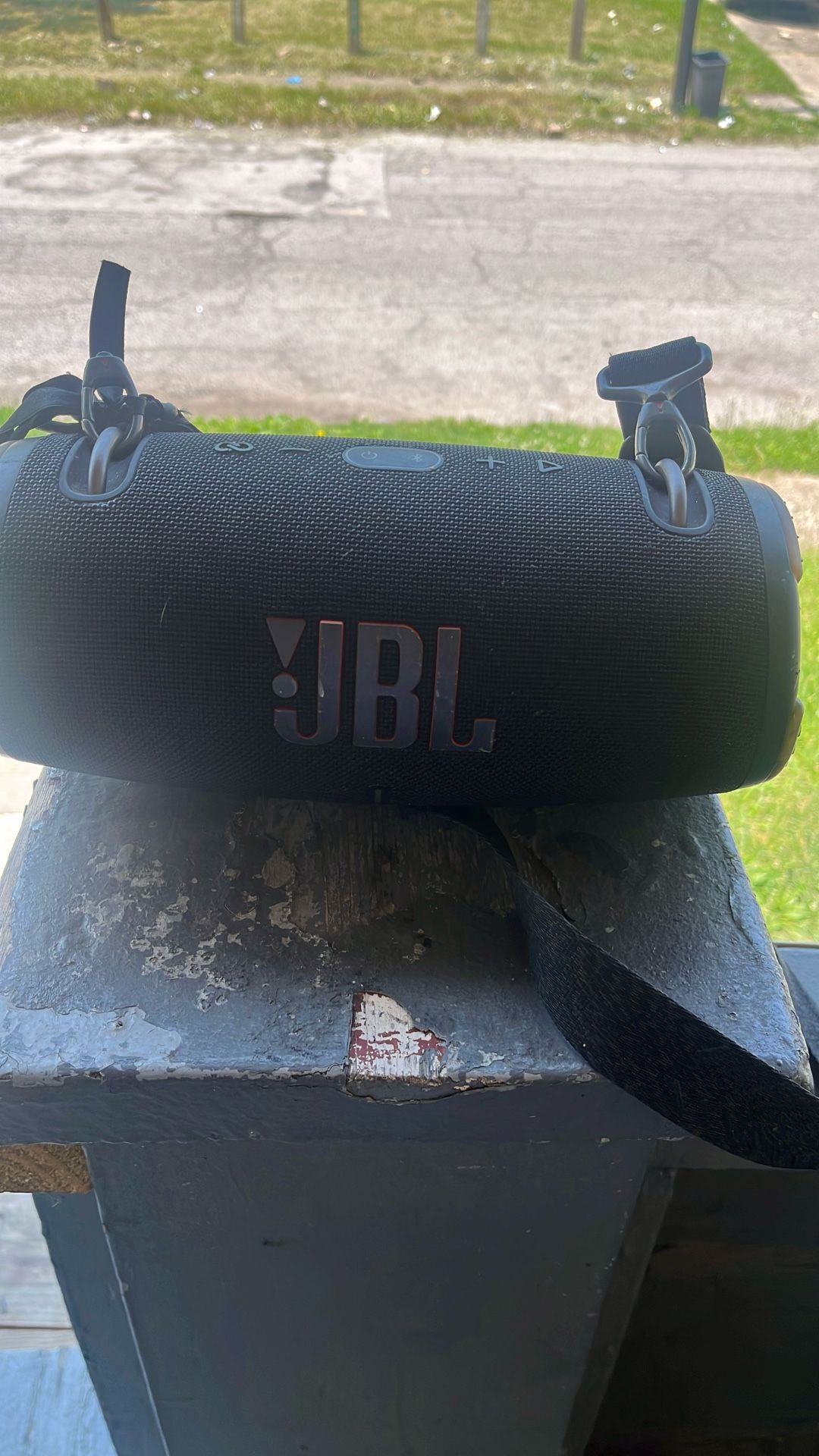 Loud JBL Speaker