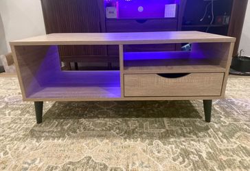 BRAND NEW Coffee Table