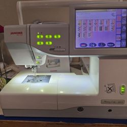 Janome 11,000 Sewing /embroidery Machine