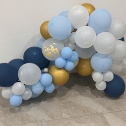 FREE Balloon Garland