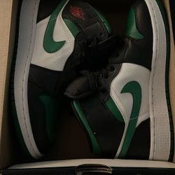 Air Jordan 1 Mid (GS)